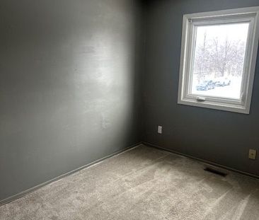 For Lease - 26 Harman Drive, Ajax, Ontario - Photo 4