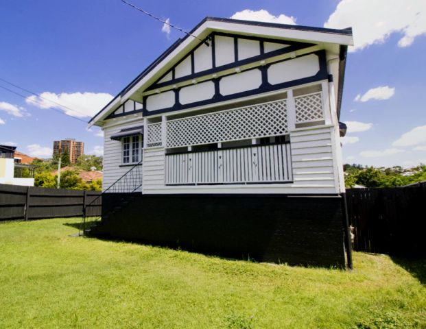 3 Bed 1 Bath - Photo 1