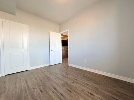 For Lease - 276 Gatwick Drive Unit# 202, Oakville, Ontario - Photo 4