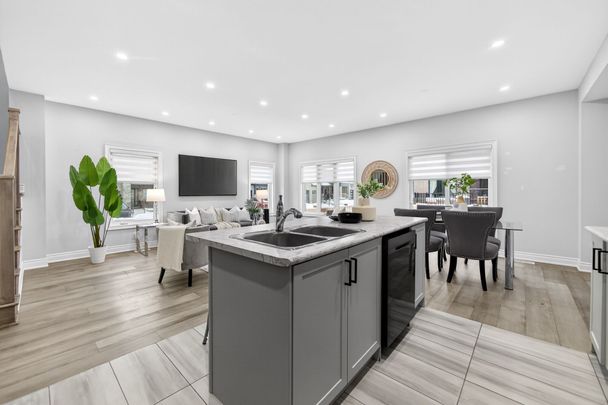 For Lease - 32 Ballinger Way, Uxbridge, Ontario - Photo 1