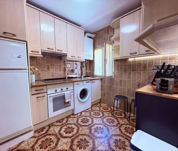 Calle de Santa Julia, Madrid, Community of Madrid 28053 - Photo 5