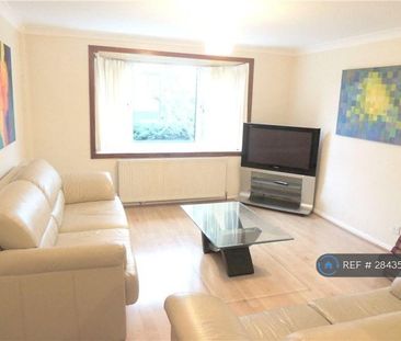 2 bedroom maisonette to rent - Photo 2