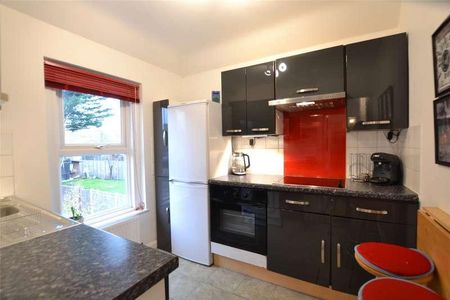 East Barnet Road, Barnet, EN4 - Photo 5