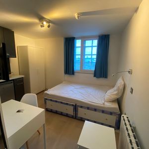 Studio Flat, Old Fire Station Apartments, SE10 - Photo 2