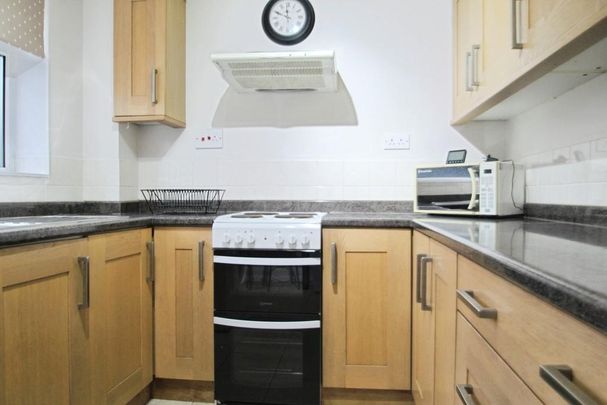 2 bedroom semi-detached house to rent - Photo 1