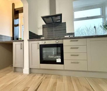 Penistone Road, Kirkburton, HD8 - Photo 6