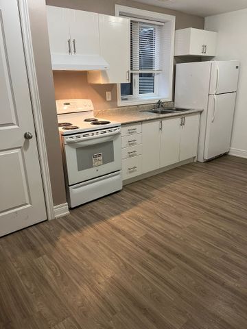 For Lease - 44 Regina Avenue Unit# BSMT 1, Toronto, Ontario - Photo 4