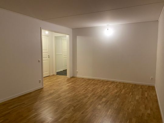 Centrumvägen, Landeryd - Foto 1