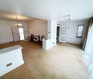5 bedroom semi-detached house to rent - Photo 4