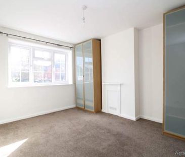 3 bedroom property to rent in Morden - Photo 4