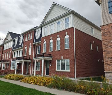 For Lease - 11 Tight Court, Milton, Ontario - Photo 2