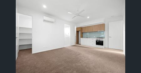 Unfurnished Brand New Waterfront Home with Dual Living - Photo 3