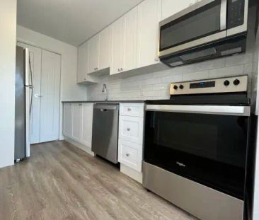 139 Christopher Drive, 205 Champlain Blvd, 215 Champlain Blvd | 139... - Photo 1