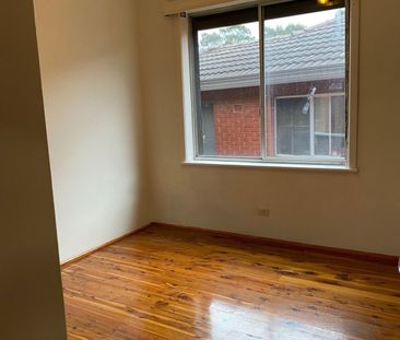 3 Bedroom- Top Floor - Photo 5