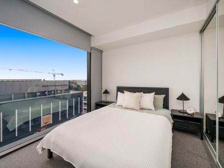 Brand New Apartment - Perfect Bachelor Pad - Photo 4