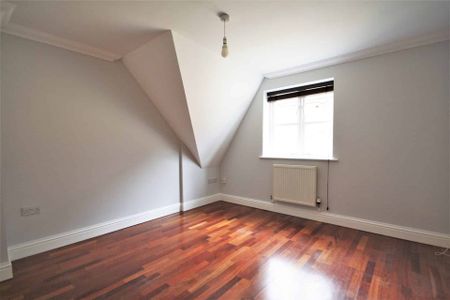 St Miles Alley, Norwich - Photo 5