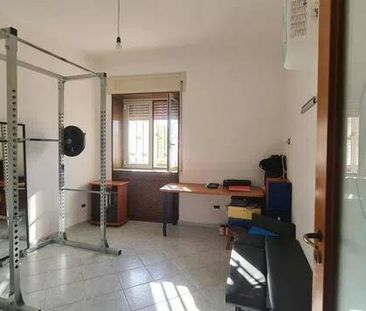 Trilocale traversa Di piazza Santa Croce, Chiaiano, Napoli - Photo 2