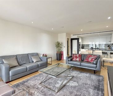 6, Boulevard Drive, Colindale, London, NW9 - Photo 1