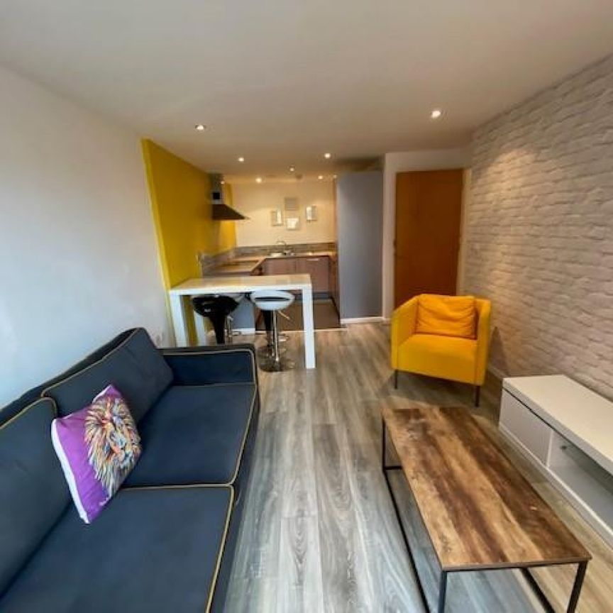 2 bedroom House To Let - Photo 1