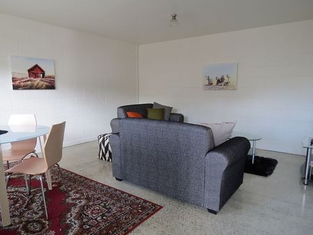 Furnished 2BR Apt in Regent, Whangarei - Photo 2