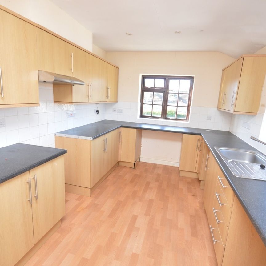 Ide Lane, Alphington, Exeter, EX2 - Photo 1