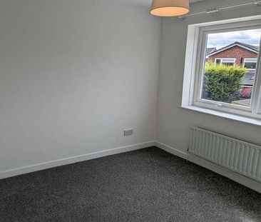 Lawson Close, Woolston, Warrington, WA1 - Photo 5