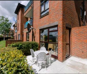 Room in a Shared House, Friern Park, N12 - Photo 2