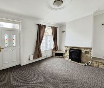 Holdsworth Street, Cleckheaton, West Yorkshire, BD19 - Photo 1