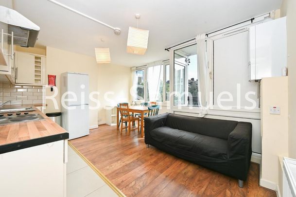 4 bedroom maisonette to rent - Photo 1