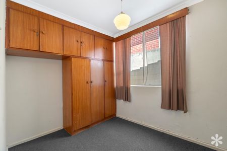 92 Lawler St - Photo 2