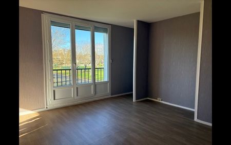 Location Appartement 5 pièces 75 m² La Châtre - Photo 4