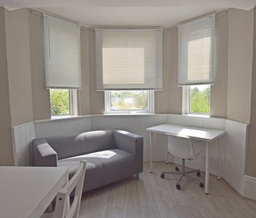 Studio to rent - Photo 6