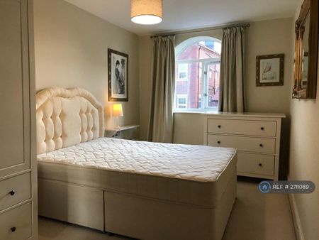 2 bedroom flat to rent - Photo 5