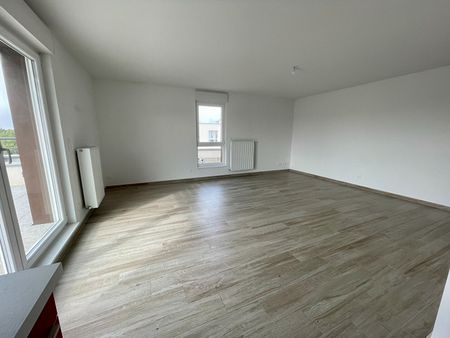 Location appartement 77.5 m², Metz 57070Moselle - Photo 2