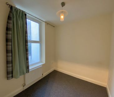 Pevensey Road, Eastbourne, BN21 - Photo 3