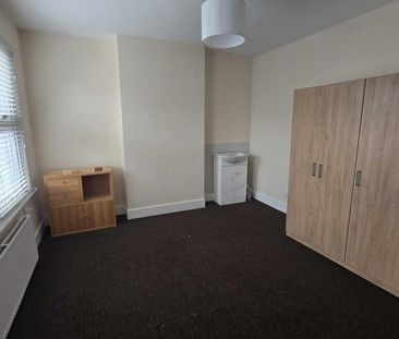 1 bedroom house of multiple occupation to rent - Photo 3