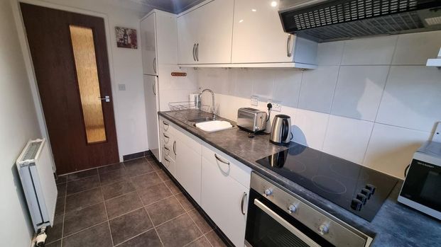 1 bedroom flat to rent - Photo 1