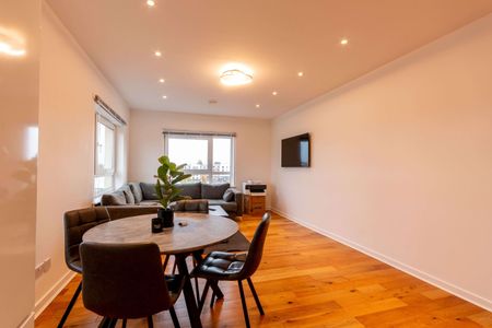 2755LT New Mart Place, Edinburgh, EH14 1TX - Photo 2