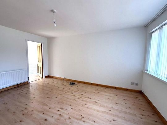 4 bedroom semi-detached house to rent - Photo 1