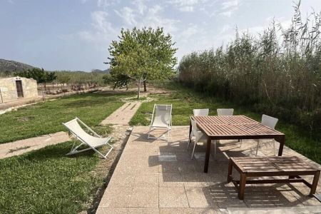 2 Bedrooms - Photo 5