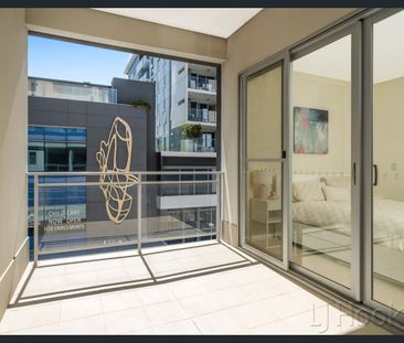 Boutique Apartment moments from South Perth Foreshore - Photo 2