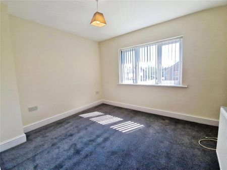 3 bedroom end of terrace house to rent - Photo 5