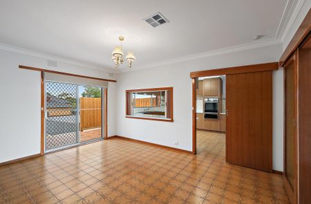 12 Larnook Crescent, Mooroolbark - Photo 4