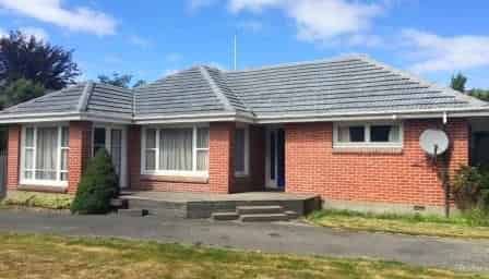 West Is Best - Photo 4