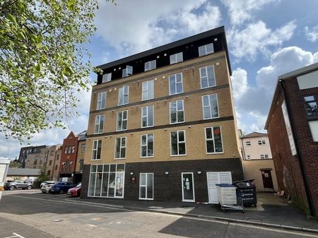 Studio Flat, Stmary Place, SO14 - Photo 4