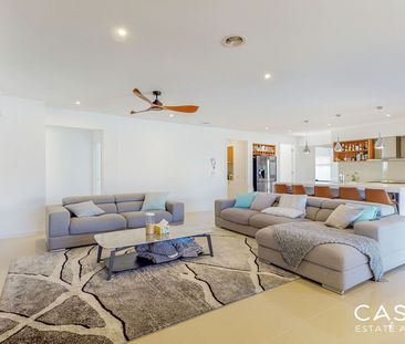 30 Cherryhills Drive, Cranbourne - Photo 3
