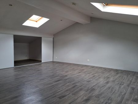 Location Appartement 1 pièce 20m² BORDEAUX 33000 - Photo 2