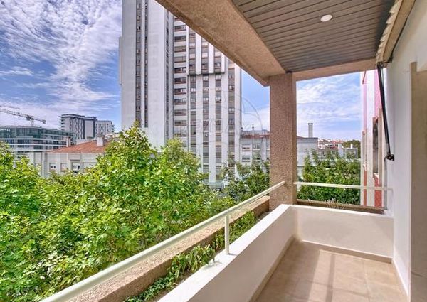 Apartamento T3 em Lisboa