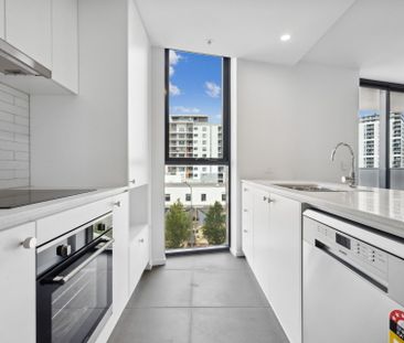 2-Bedroom Apartment with Rooftop Pool and Stunning Views in Gungahlin - Photo 6