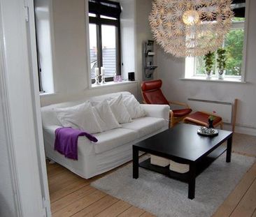 Lys lejlighed 94 m2 - Photo 2